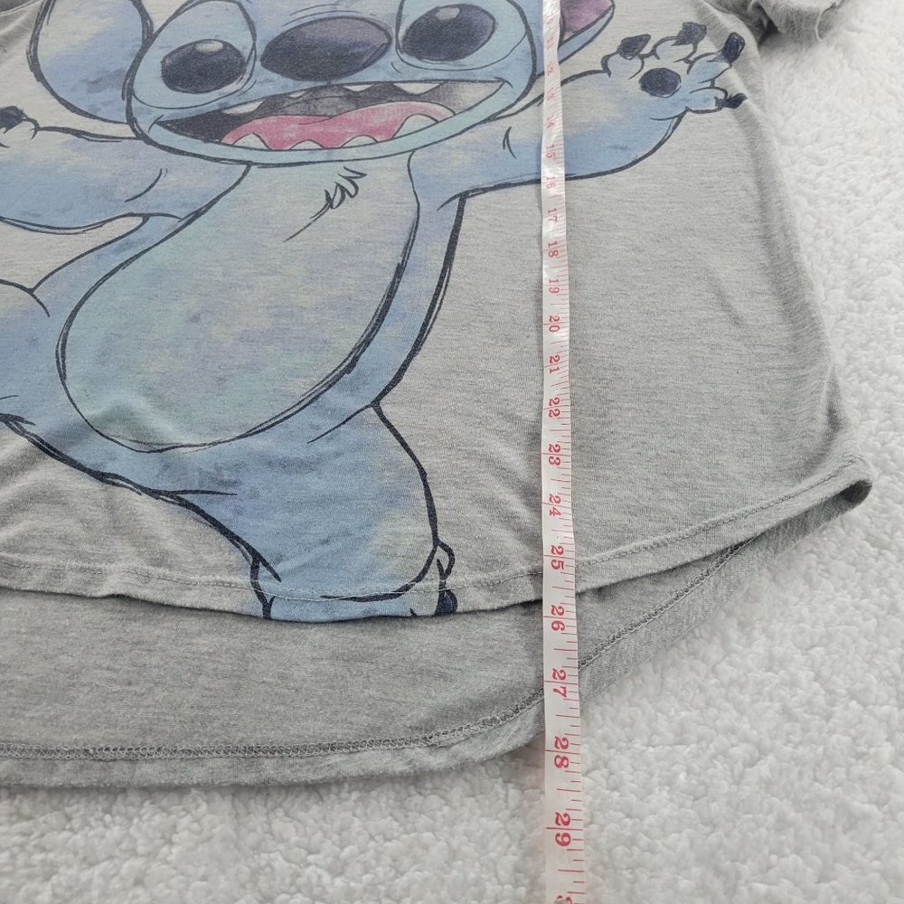 SOLD | DISNEY Lilo And Stitch Casual Girls Junior XXL Gray Tee - Picture 7 of 8